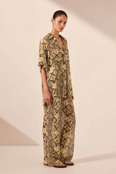 Hadiya Side Split Short Sleeve Shirt