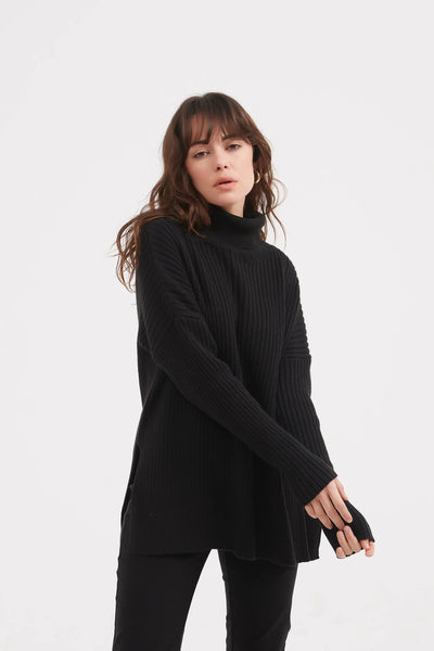 BOXY ROLL NECK KNIT- BLACK