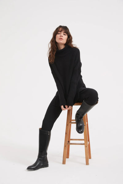 BOXY ROLL NECK KNIT- BLACK