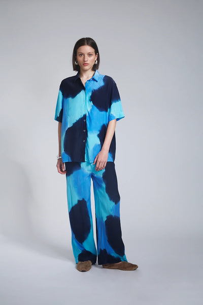 QUINN DRAWSTRING PANT HAND PAINTED SILK SATIN (BLUE)