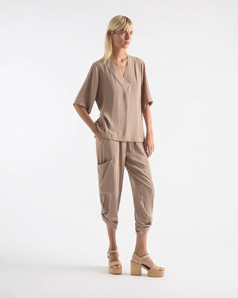 VENICE PLAZA- HIBISCUS