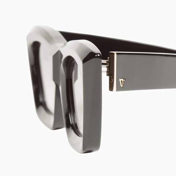 Soho- Gloss Black / Black Gradient Lens