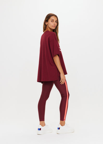 LAURA TEE IN SANGRIA