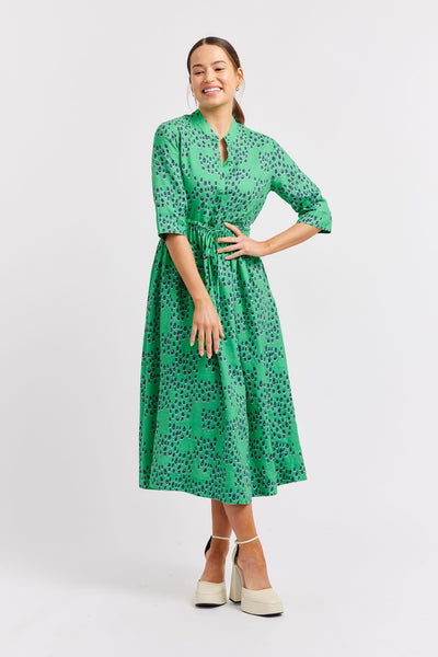 SERENA LINEN DRESS IN EMERALD MARTINI
