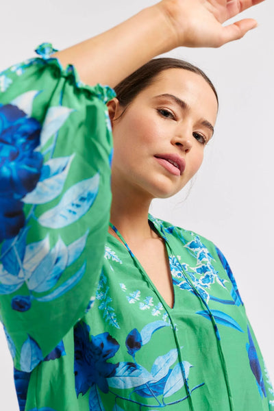 EDIE COTTON SILK TOP IN EMERALD NIGHT GARDEN