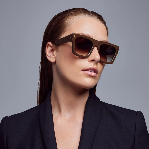 Alta Espresso w. Brushed Bronze Metal Trim / Brown Gradient Lens