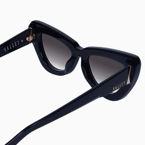 Lafayette- Gloss Black w. Gold Metal / Black Gradient Lens