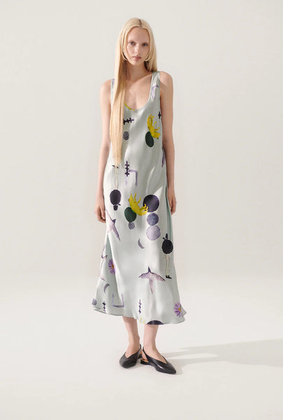 SCOOP NECK DRESS PROTECTION