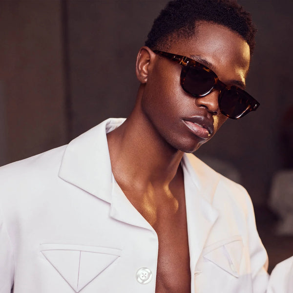 Ritual- Sienna Tort w. Gold Metal / Black lens