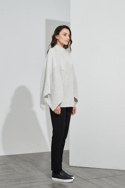 Split Sleeve Knit- Oat