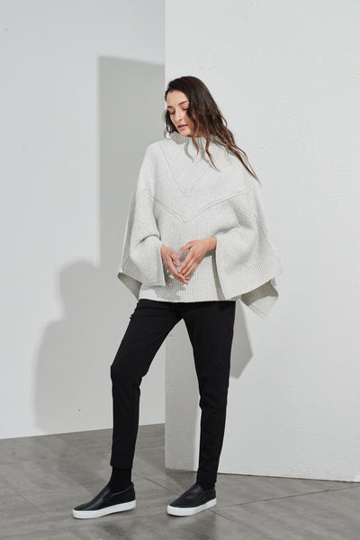 Split Sleeve Knit- Oat