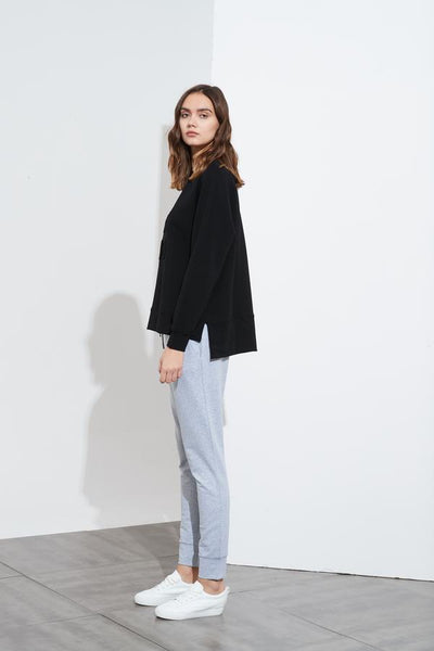 Embossed Sweat- Black