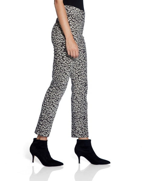 Techno 28In Side Slit- Chica