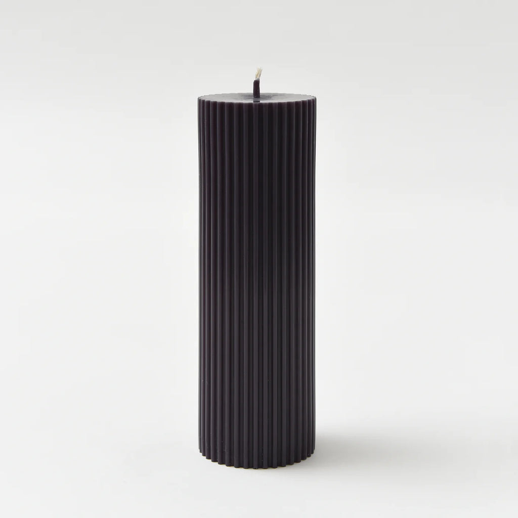 PILLAR LIQUORICE CANDLE