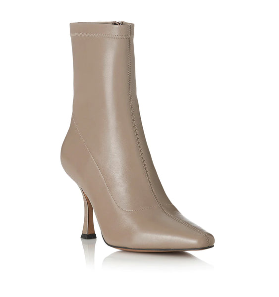 CARMEN- TAUPE SOFT LEATHER