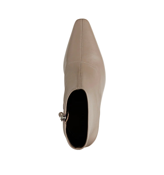 CARMEN- TAUPE SOFT LEATHER