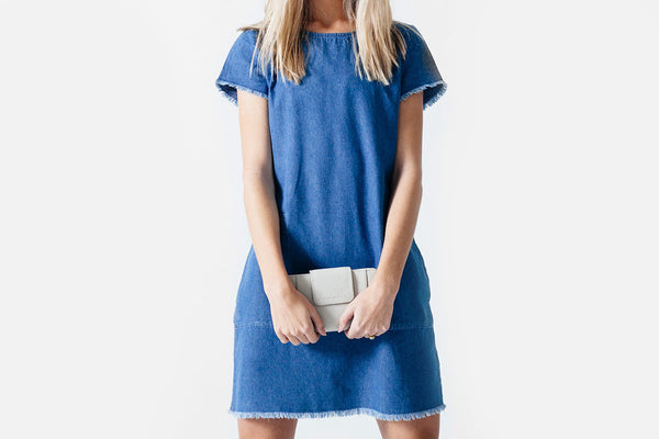 Precipice Wallet- Cement