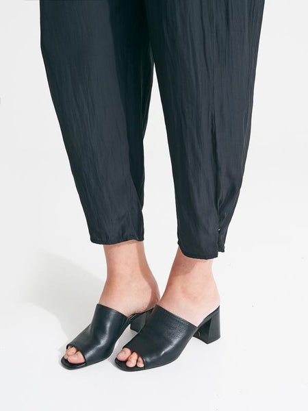 Whisper Pant- Licorice