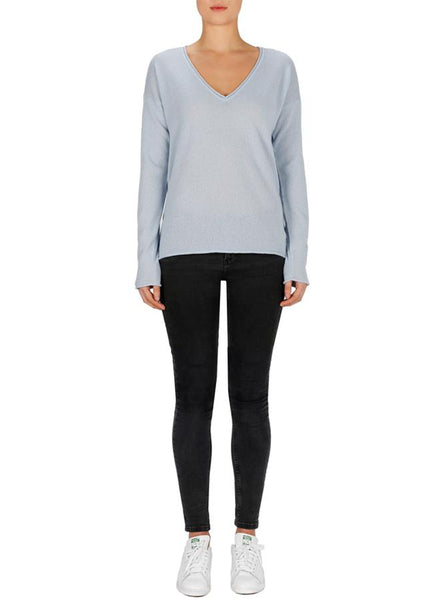 Superluxe Self Roll V-Neck- Pale Blue