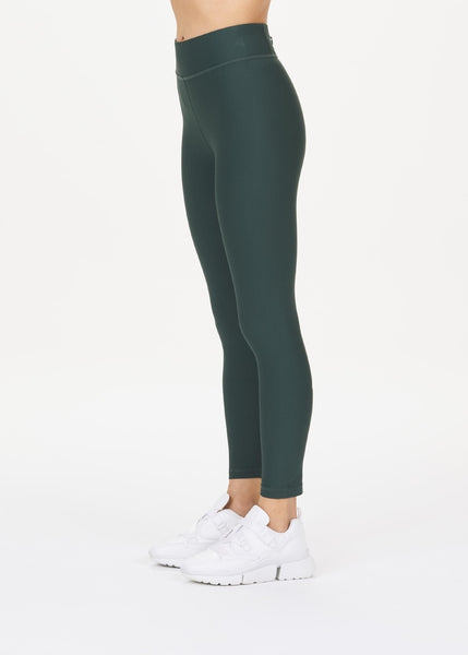 Matte Tech Midi Pant- British Green