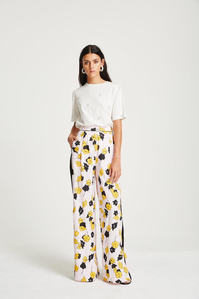 Mira Pant