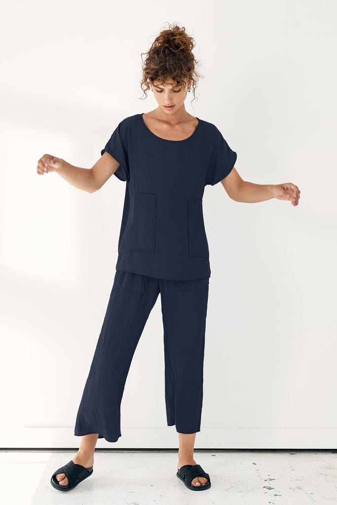 Anpassa Top- Navy