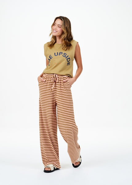 Cropped Muscle Tank- Lizard