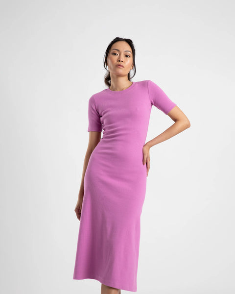 MIDI A LINE DRESS WITH SHORT SLEEVE- FUCHSIA