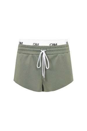 Chrysanthe Short