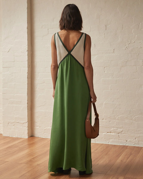 THE NAOMI DRESS- BOTTLE GREEN