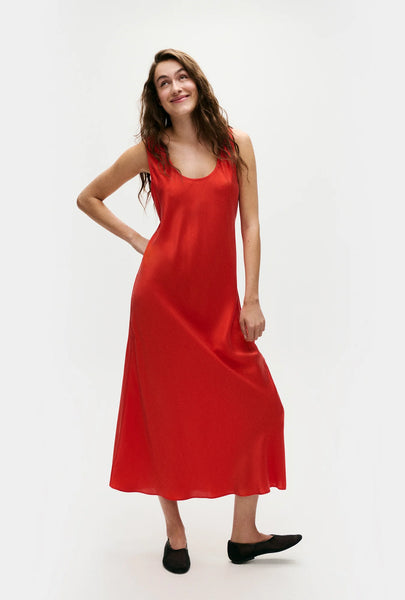 SCOOP NECK DRESS - GERANIUM