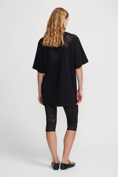 LEANDRA TEE BLACK