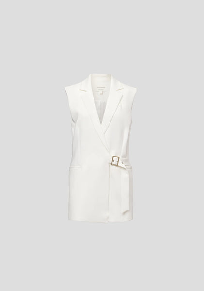 Renowned Sleeveless Blazer