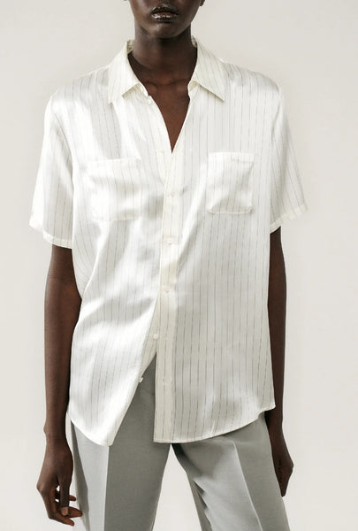 SHORT SLEEVE BOYFRIEND SHIRT WHITE PINSTRIPE