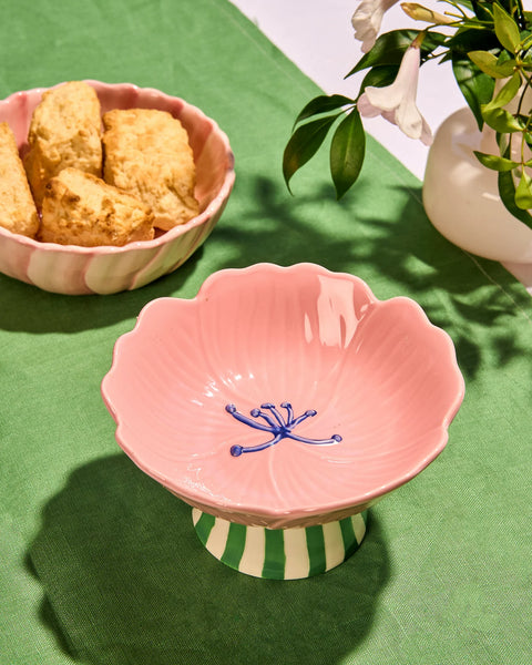 BLUSH STONEWARE STAND FLOWER BOWL