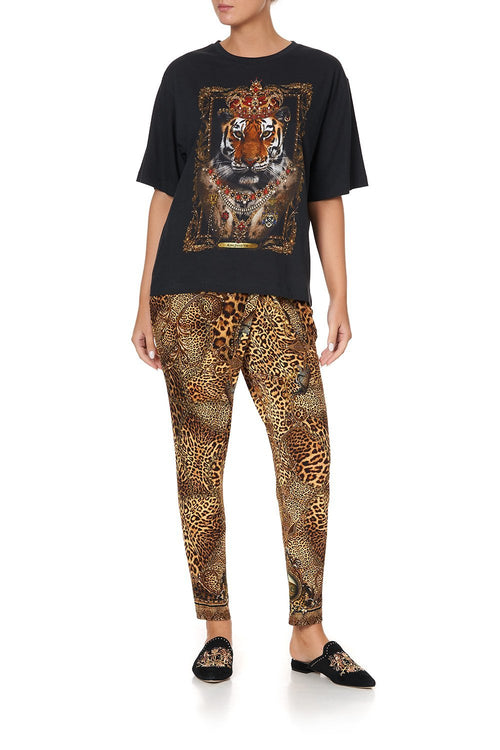 Relaxed Body And Sleeve Tee- Lady Lodge