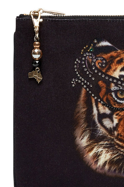 Small Canvas Clutch- Placement