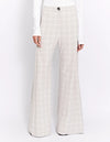 Estelle Pant