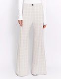 Estelle Pant
