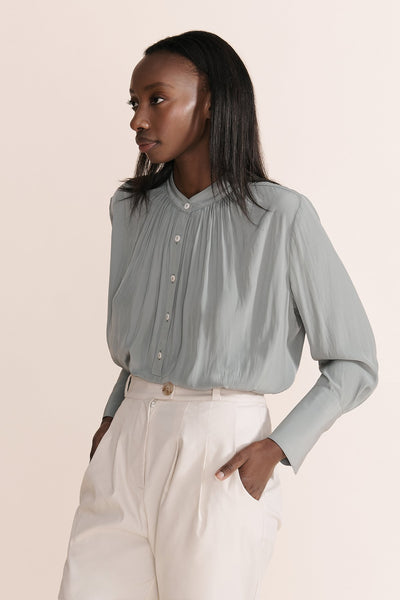 Kvinno Shirt- Soft Green