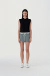 Chrysanthe Short
