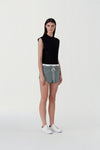 Chrysanthe Short